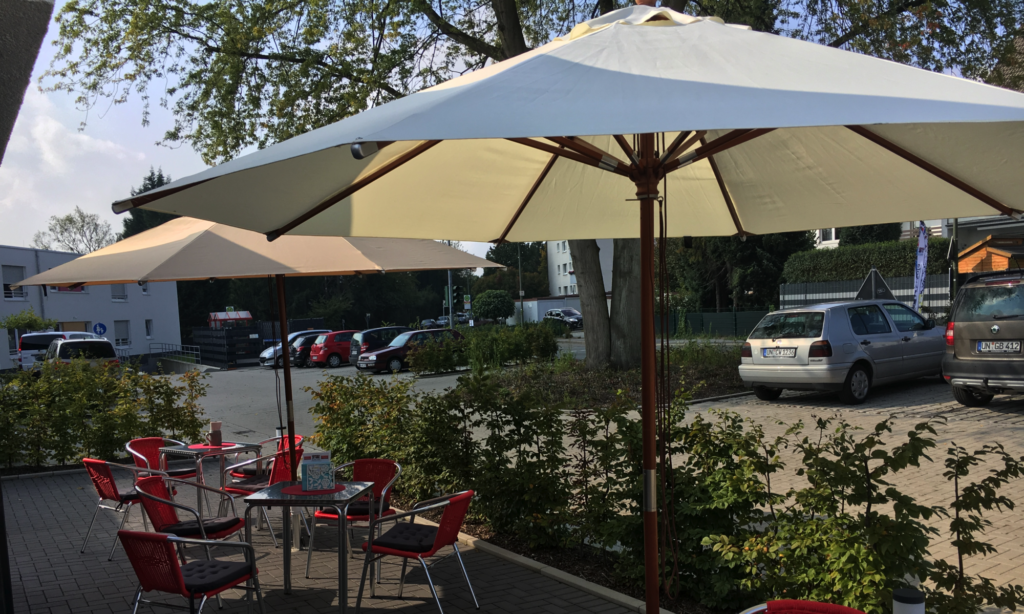 dorfcafe_aussen-1024×614